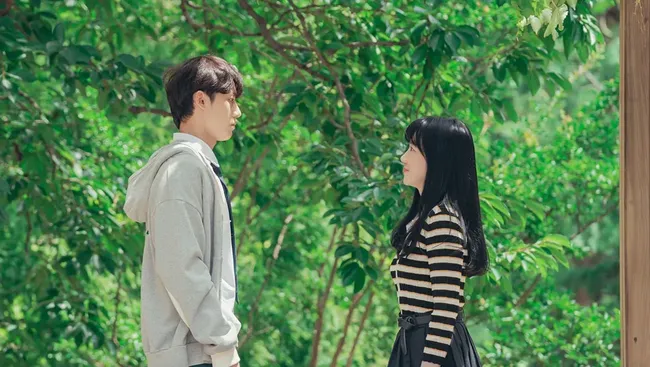 Melancholia, drama terbaru Lee Do-hyun, disebut akan menggambarkan perjalanan hidup dan cinta lewat perhitungan matematika.