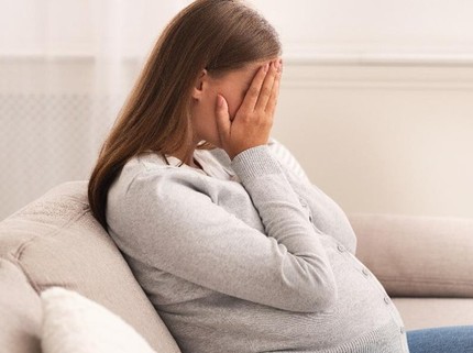 Segera Atasi Gangguan Kesehatan Mental saat Hamil agar Bunda & Bayi Tetap Sehat