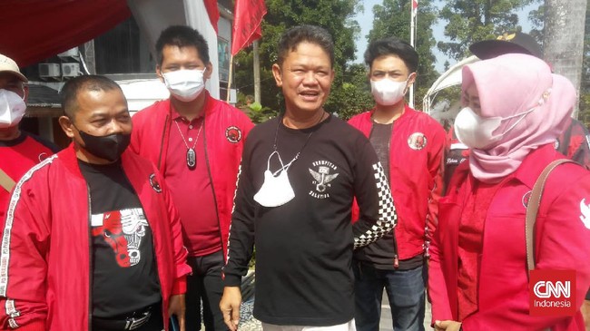 Keputusan Ketua DPC PDIP Salatiga untuk mengundurkan diri dari kepengurusan partai dan anggota DPRD mengejutkan pimpinan daerah partai.