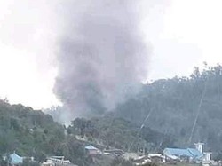 Momen Mengerikan Saat Airnav Intan Jaya Dibakar KKB
