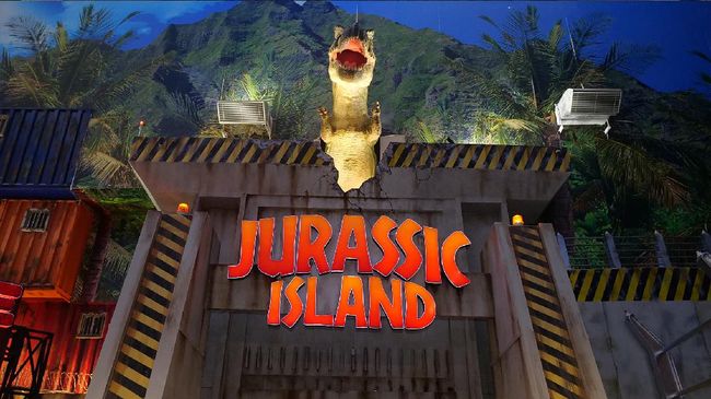 Taman bermain terbesar di Indonesia Trans Studio Cibubur buka lagi akhir pekan ini. Ajak teman dan keluarga untuk seru-seruan main di Trans Studio Cibubur.
