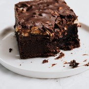 Antiribet! Resep Fudgy Brownies Tanpa Oven dan Mixer, Cocok Jadi Camilan Akhir Pekan