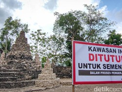 Keren! Lahan Bekas Tambang Disulap Jadi Replika Candi