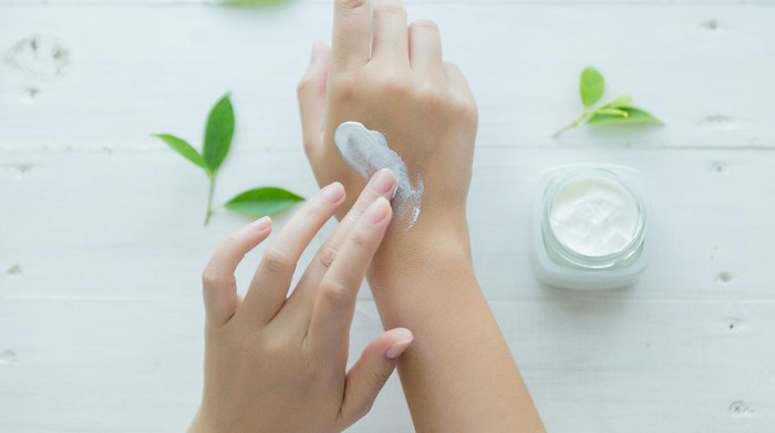 Rahasia Kulit Glowing dengan DIY Body Scrub dari Bahan Alami, Super Gampang! Rahasia Kulit Glowing dengan DIY Body Scrub dari Bahan Alami, Super Gampang!
