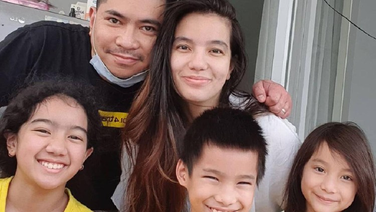 10 Momen Manis Sheila Marcia Saat Rayakan Ultah Keluarga 10 Momen Manis Sheila Marcia Saat Rayakan Ultah Keluarga