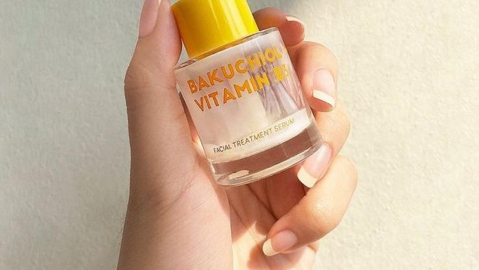 Sensasi Tekstur Unik Serum Bloomka Bakuchiol + Vitamin B yang Ampuh Atasi Jerawat
