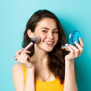 5 Bedak Mahal dengan Harga Selangit Ini Selalu Jadi Incaran, Duh... Apa Sih Kelebihannya?