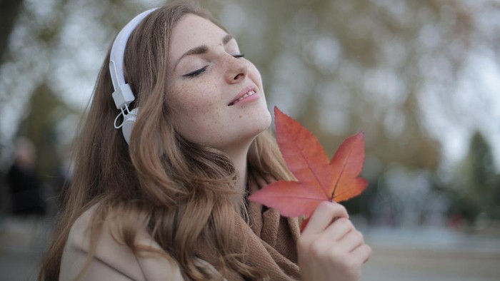 5 Manfaat Petroleum Jelly untuk Rambut yang Lebih Sehat, Pernah Coba?