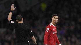 Top Skor Liga Inggris: Tambah Gol, Ronaldo Masih Jauh dari Salah