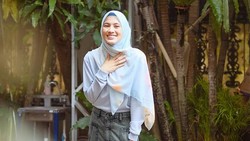 Reaksi Dude Herlino Saat Tubuh Kurus Alyssa Soebandono Disorot