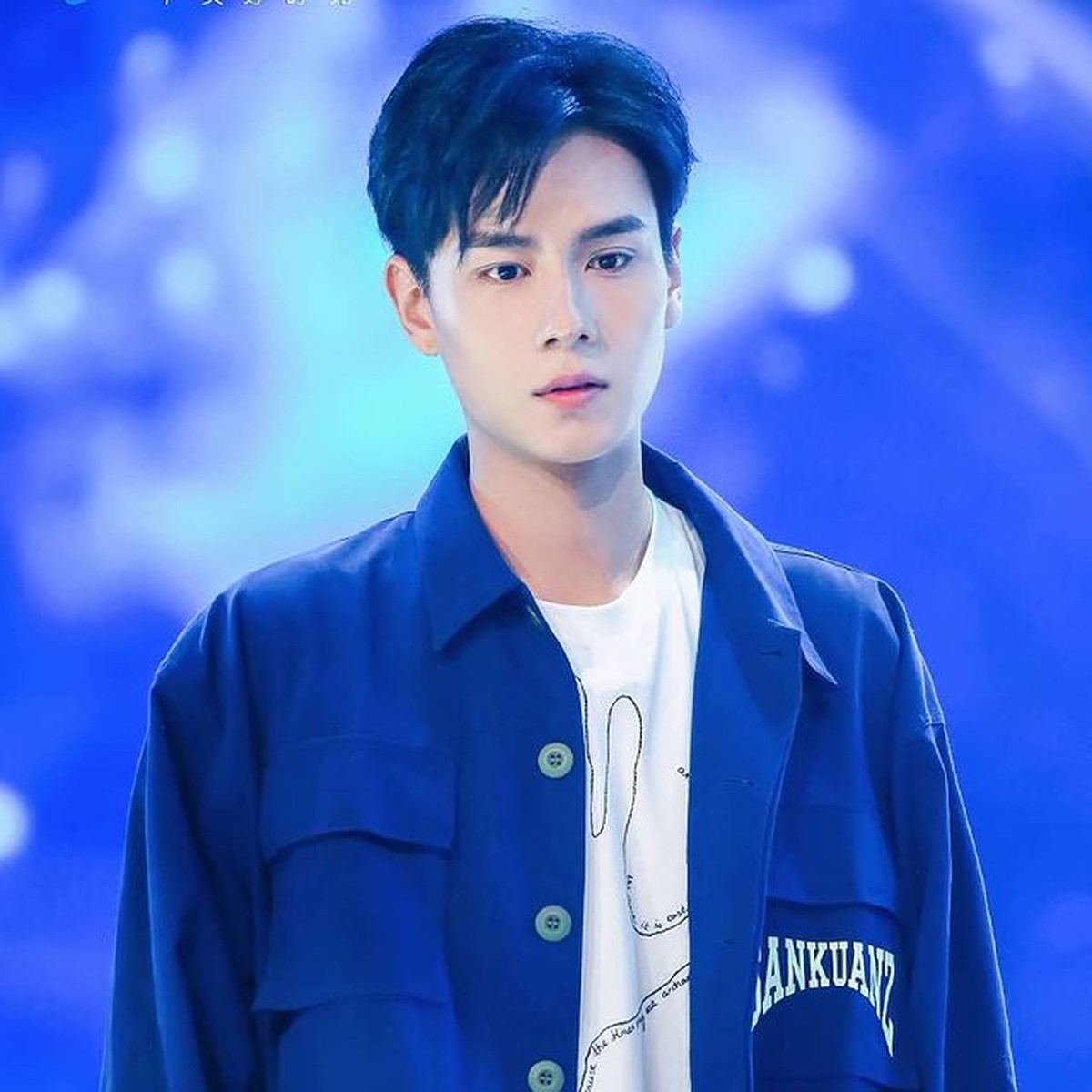 Tak hanya aktor Korea Selatan&comma; deretan aktor tampan dari negeri Tirai Bambu ini juga akan bikin kamu terpesona&period; Yuk intip&excl;