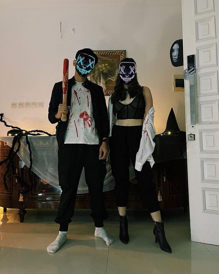 9 Deretan Gaya Unik Artis Indonesia Rayakan Halloween, Tampil Totalitas! Deretan Gaya Unik Artis Indonesia Rayakan Halloween, Tampil Totalitas!