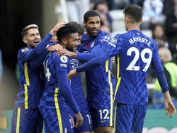 Liverpool-Man City Terpeleset, Chelsea Cuek Aja