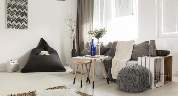 6 Ide Dekorasi Rumah Menarik, Sulap Rumah Bunda Jadi Makin Aesthetic Yuk Tanpa sadar, sudut rumah minimalis bisa mempengaruhi penampilan ruangan. Berikut beberapa ide dekorasi rumah menarik biar rumah makin aesthetic.
