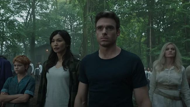 Eternals menguasai box office Korea pekan ini dengan penjualan lebih dari 1,6 juta tiket. Hal itu membuatnya menggeser Dune dari puncak box office.