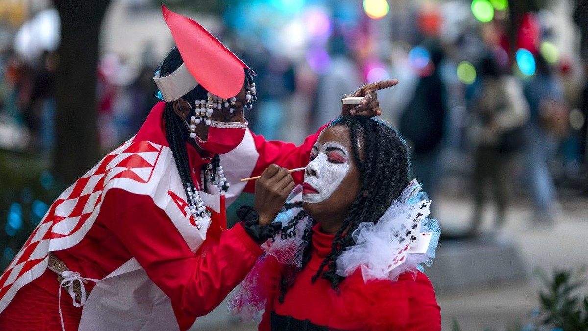 FOTO: Rupa-rupa Kreasi Kostum Halloween Warga New York