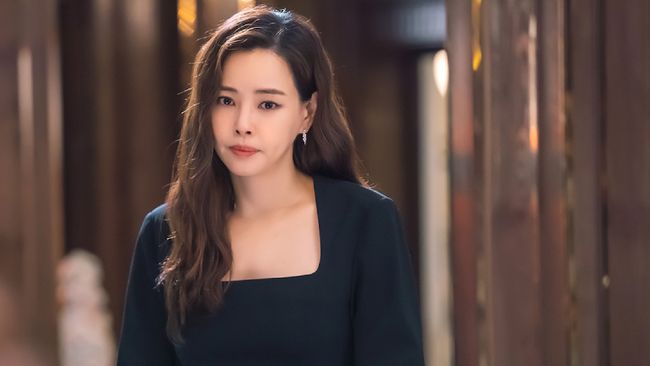 Honey Lee bercerita tentang perasaannya jelang persalinan yang diperkirakan jatuh pada Juni mendatang.