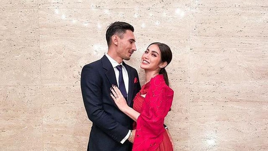 Potret Jedar & Vincent Verhaag Usai Nikah