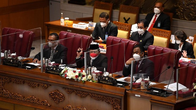 Wakil Ketua DPR Muhaimin Iskandar mengaku sudah mengirim whatsaap ke Kapolri perihal kondisi di desa Wadas.