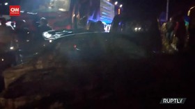 VIDEO: Ledakan Di Pinu Masuk Bandara Yaman, 6 Orang Tewas