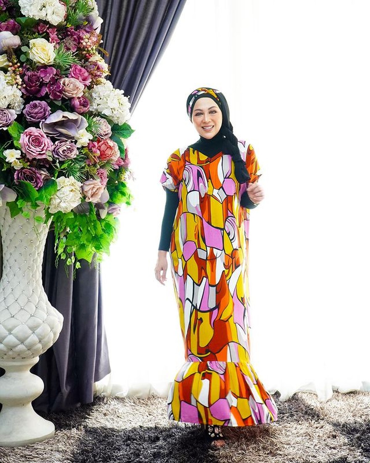 Penampilan Shanty istri Denny Cagur mencuri perhatian setelah sukses turunkan berat badan 19 kg&period; Yuk kita intip potretnya&excl;