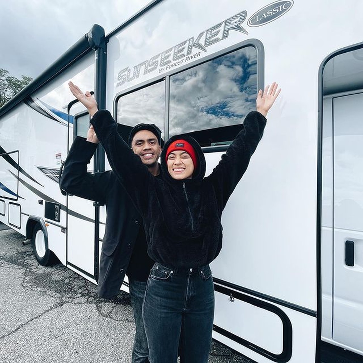 Ditto Percussion memboyong istri dan anaknya keliling Amerika Serikat menggunakan mobil campervan&period; Yuk intip keseruannya&excl;