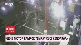 VIDEO: Geng Motor Rampok Tempat Cuci Kendaraan