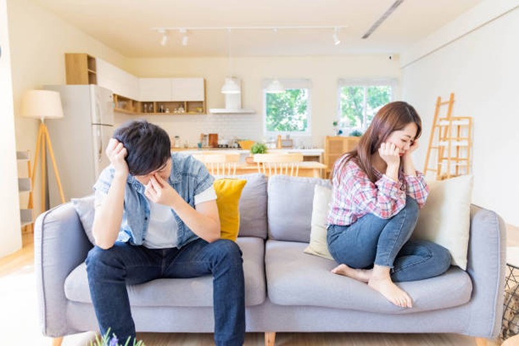 6 Zodiak Bersifat Dingin, Tidak Pintar Menunjukkan Perasaan Bun Enam zodiak ini punya kesulitan menunjukkan perasaan dan cenderung bersifat dingin. Siapa mereka? Cek di sini yuk Bunda.