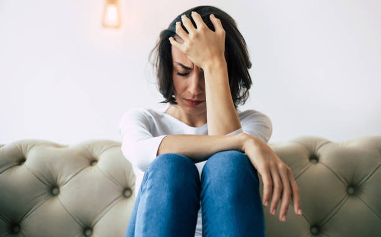 Siapakah Bunda yang paling sensitif dan emosional di antara semua zodiak? Cek di sini Bun.