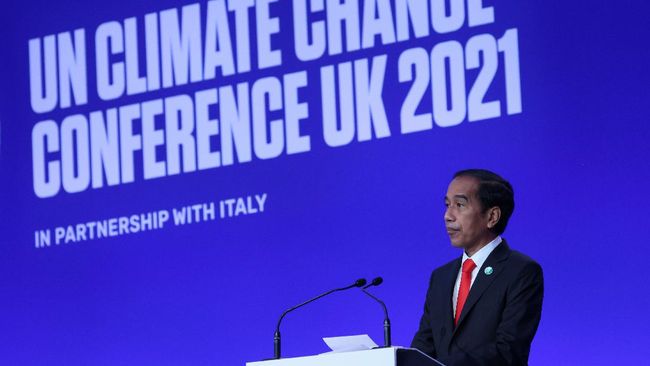 Greenpeace Kritik Pidato Jokowi di COP26: Cuma Klaim Jurkam Hutan Greenpeace Indonesia menilai klaim yang disampaikan Jokowi di COP26 atau KTT perubahan iklim adalah cherry picking alias tak merepresentasi kondisi sesungguhnya.