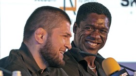 Seedorf Tolak Ganti Nama Usai Masuk Islam