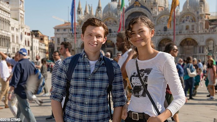 4 Aktor Tampan ini Pernah Jadi 'Pacar' Zendaya! Ada Idola Kamu?