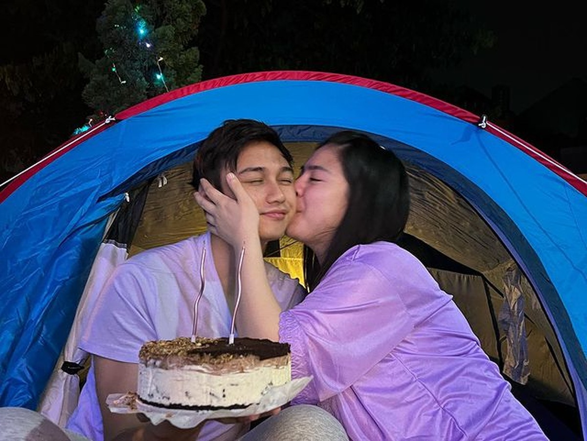 Felicya Angelista mendapat kejutan manis dari sang suami tercinta Hito Caesar di hari ulang tahunnya yang ke 27&period; Yuk intip&excl;