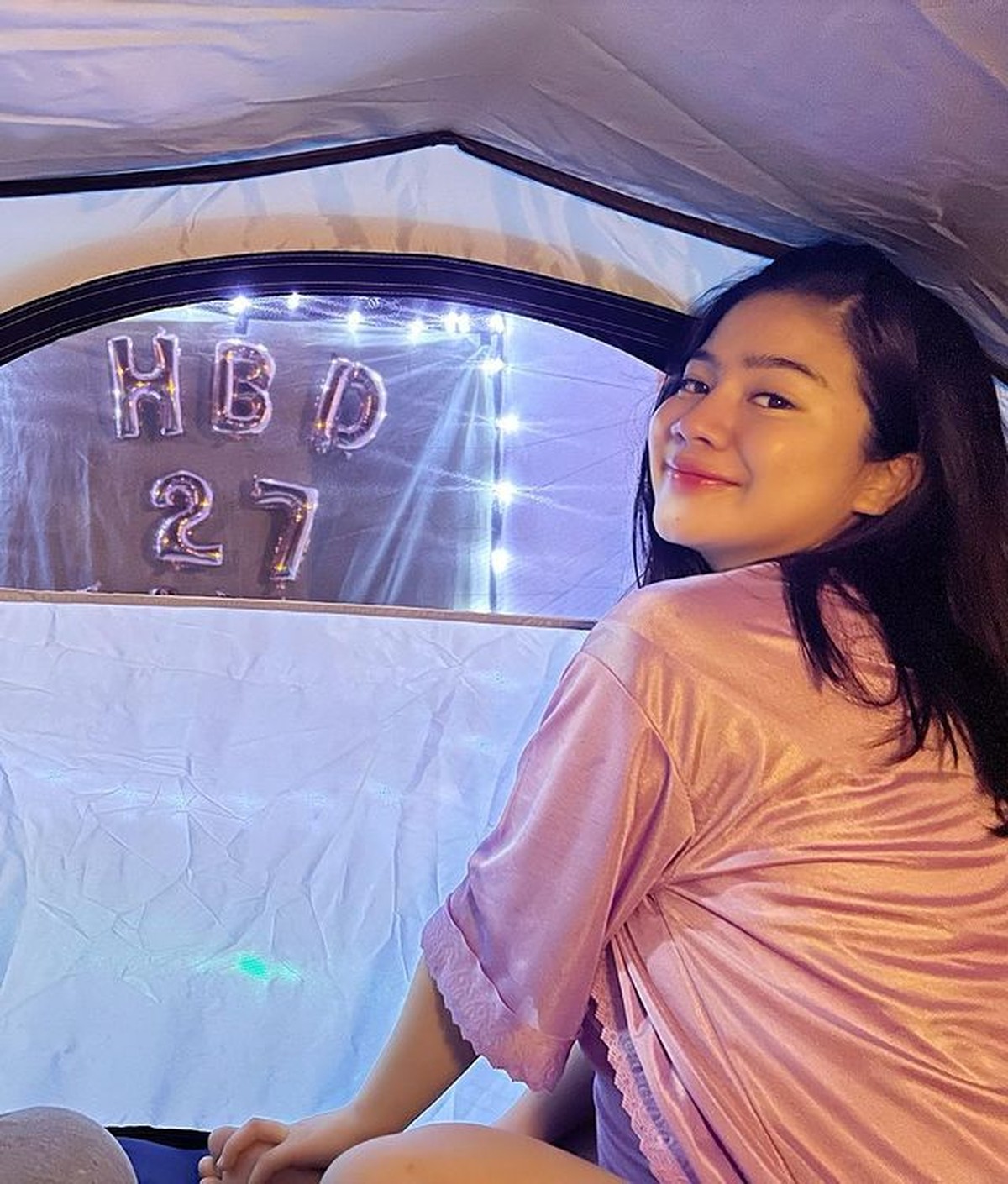 Felicya Angelista mendapat kejutan manis dari sang suami tercinta Hito Caesar di hari ulang tahunnya yang ke 27&period; Yuk intip&excl;