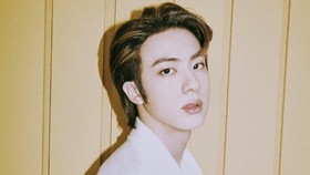 Yours, Lagu Jin BTS Soundtrack Jirisan Rilis 7 November