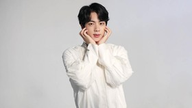 Yours Jin BTS, OST Drakor Pertama Debut di Chart Global Spotify