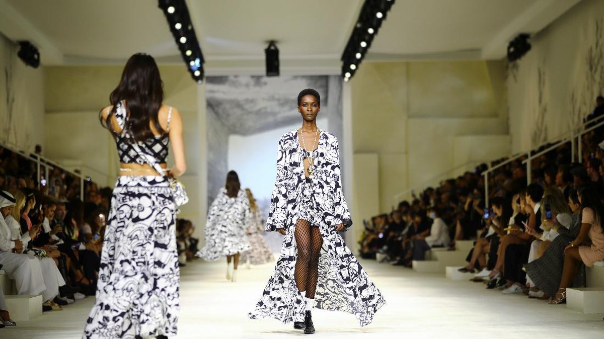 FOTO: Gaya Resort Chanel untuk Dubai