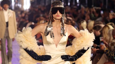 img-title FOTO: 7 Inspirasi Gaya OOTD Buat #Gucci Challenge