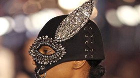 FOTO: Love Parade Gucci Bertabur Bintang di Hollywood
