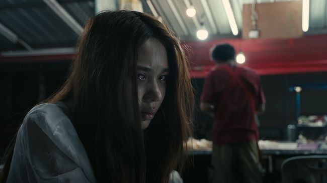Aktris Thailand, Narilya Gulmongkolpech yang memerankan karakter Mink di film The Medium mengaku juga ketakutan saat menjalani syuting film tersebut.