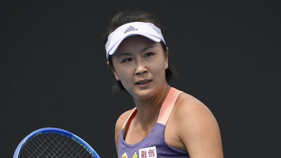 China's Peng Shuai reacts during her first round singles match against Japan's Nao Hibino at the Australian Open tennis championship in Melbourne, Australia, Tuesday, Jan. 21, 2020. (AP Photo/Andy Brownbill)