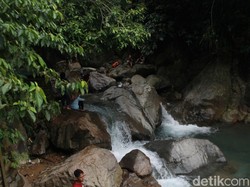 Hike & Clean: Trail Run Sambil Menjaga Alam