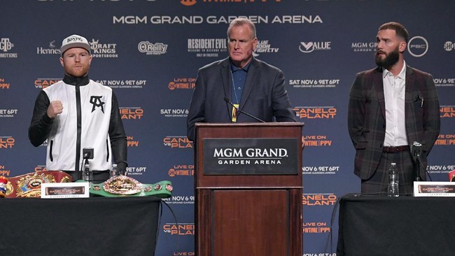 Caleb Plant menyindir Mike Tyson yang memfavoritkan Saul Canelo Alvarez untuk memenangi duel tinju bersejarah akhir pekan ini.