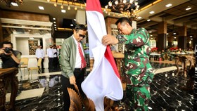 Mahfud di Depan Panglima Andika: Pendekatan di Papua Bukan Senjata