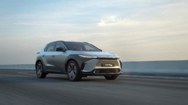 Toyota Akui Dukung Agenda G20 dengan Mobil Listrik bZ4X Sebanyak 143 unit Toyota bZ4X akan tersedia untuk menjadi alat mobilitas delegasi G20 selama di Bali.