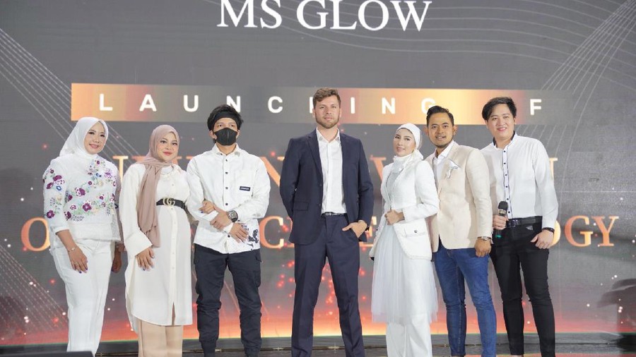 MS Glow