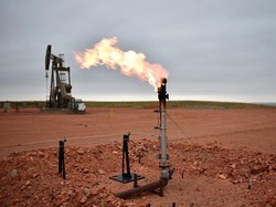 Strategi Biar Gas Bumi Nggak Mubazir Cuma Dibakar Jadi Api Pijar