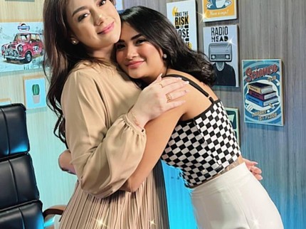 6 Potret Para Artis Kenang Foto Bareng Vanessa Angel Sebelum Meninggal, Penuh Haru Bun!