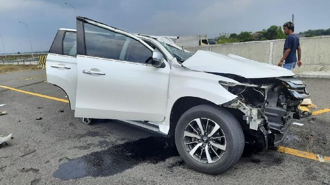 Anak Bayi Vanessa Angel Selamat dari Kecelakaan Maut di Tol Nganjuk Anak dari selebritas Vanessa Angel disebut selamat dari kecelakaan maut yang terjadi di ruas tol Nganjuk, Jatim dan kini mendapatkan perawatan di rumah sakit.