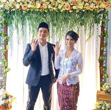 WA Vanessa Angel Aktif Usai Kecelakaan hingga Cuitan Kontroversi Ernest Prakasa